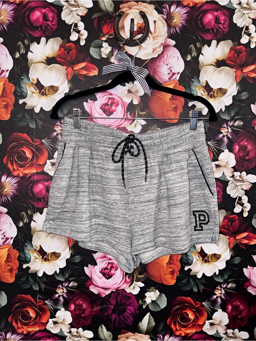 Y2K PINK Victoria's Secret Vintage Gray Heather Drawstring Athletic Shorts, Med